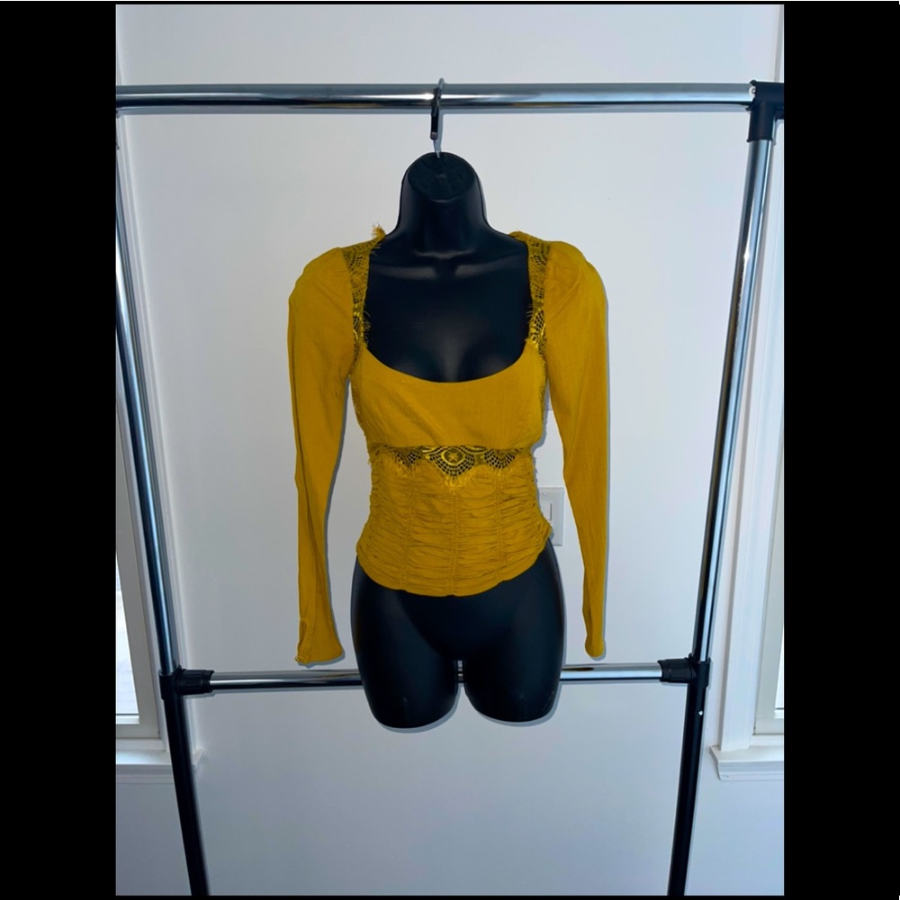 Free people lace Mustard shirt